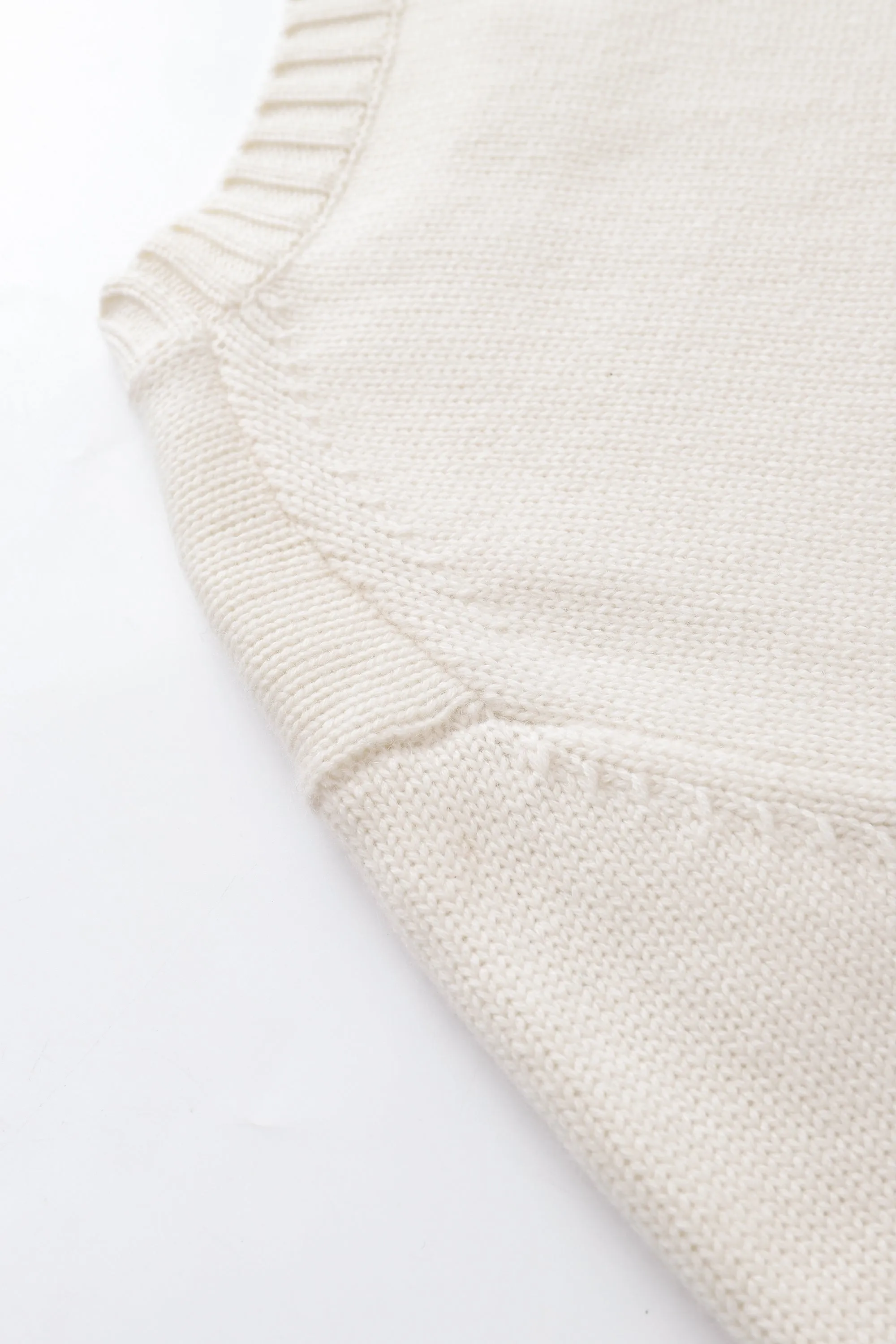 Cashmere wool knitwear