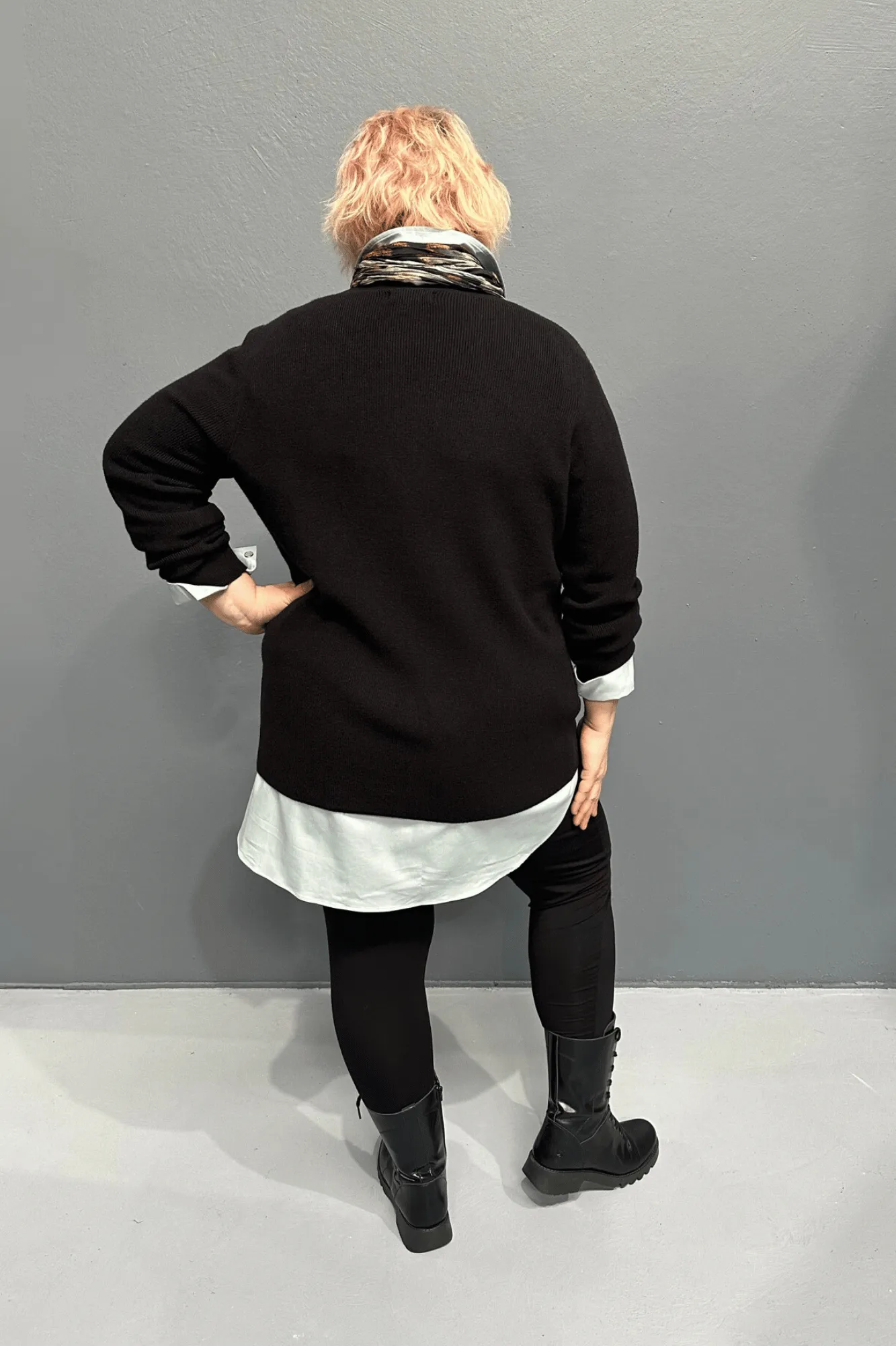 'JOSIE' Sweater - Black