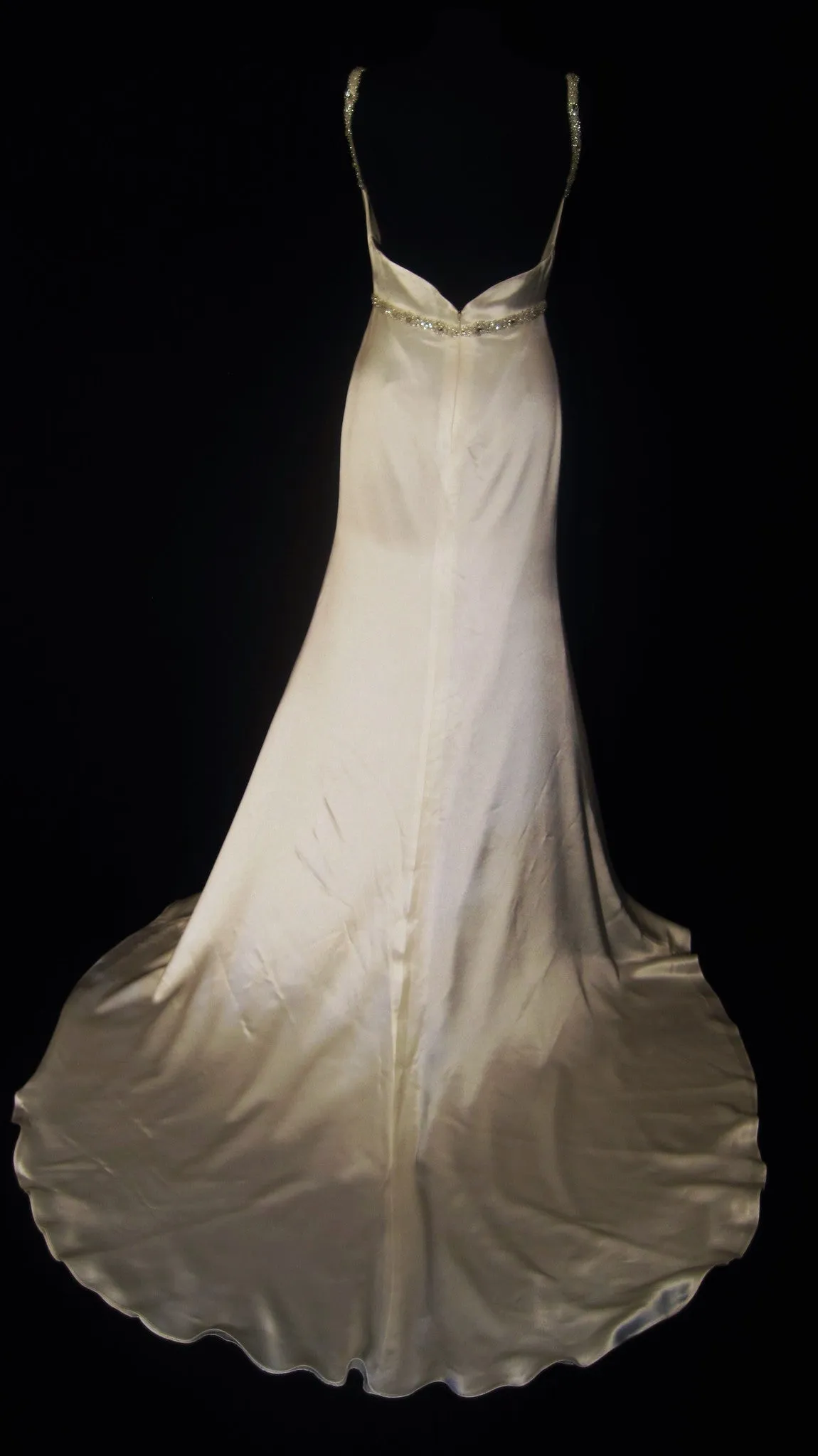Lusan Mandongus sample wedding dress 2095 slinky sheath gown backless vintage glamour