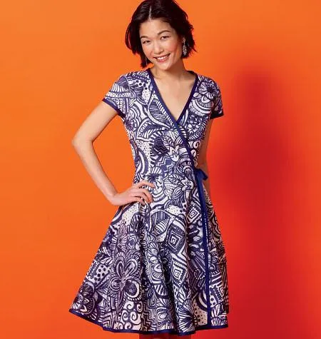 M6959 Misses' Dresses and Belt | Easy