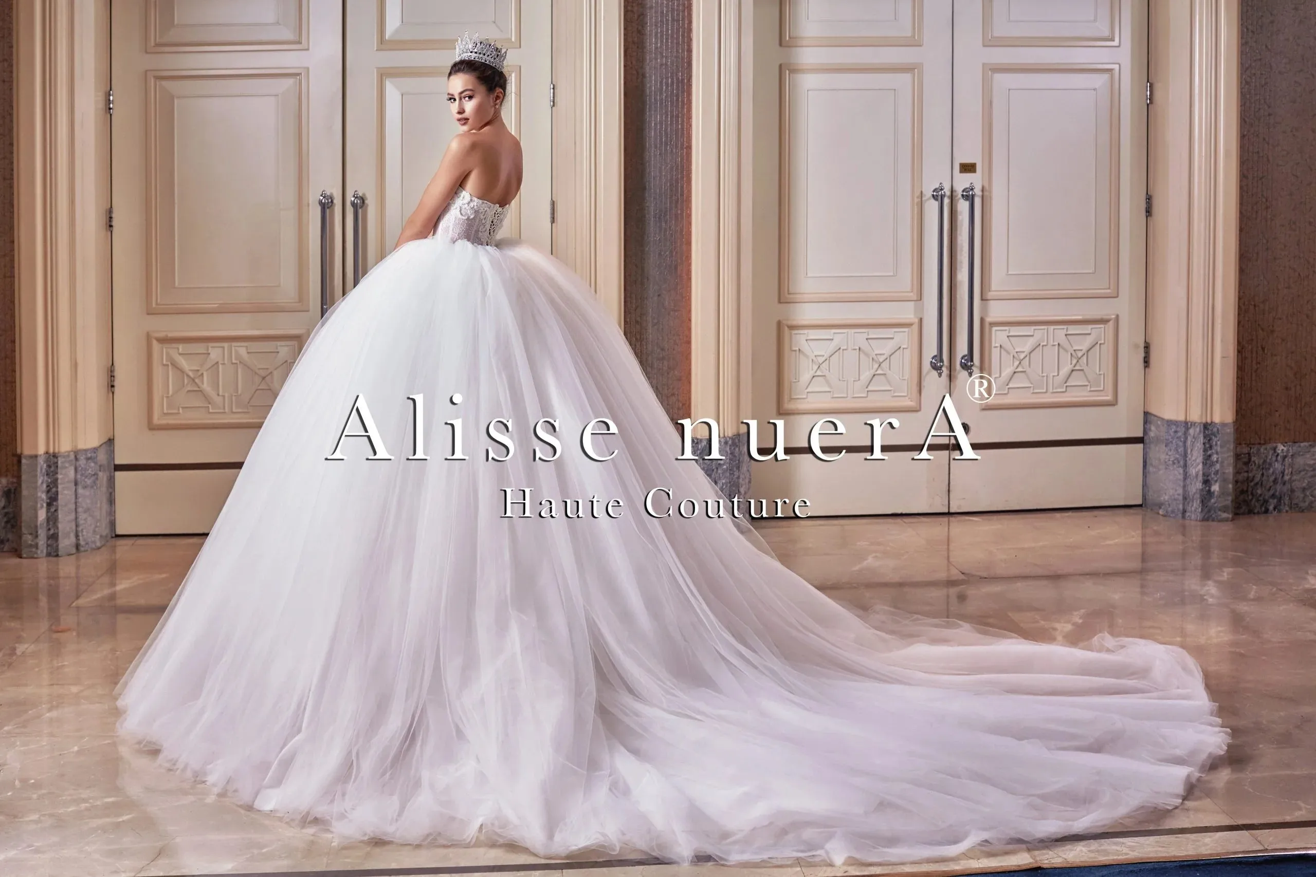 Princess Tulle Wedding Gown with Lace Applique Embroidered Bridal Shawl Wrap