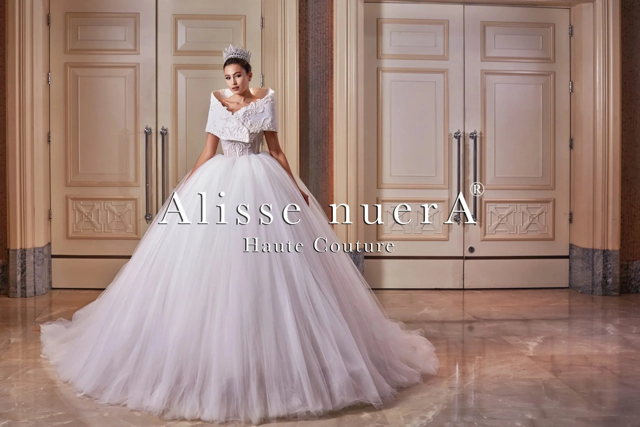 Princess Tulle Wedding Gown with Lace Applique Embroidered Bridal Shawl Wrap