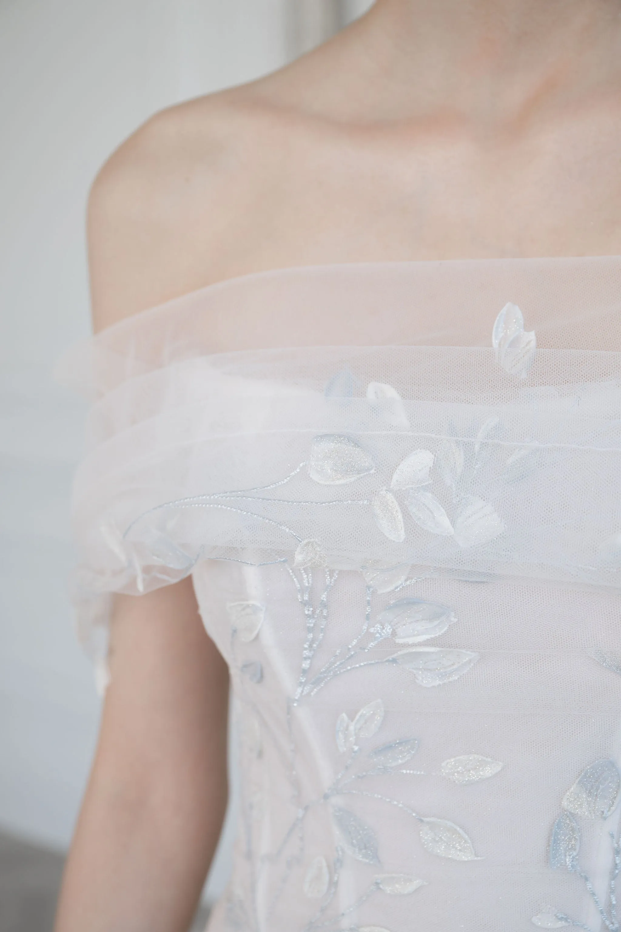 SNOWQUEEN Hand Painted Tulle Wedding Dress